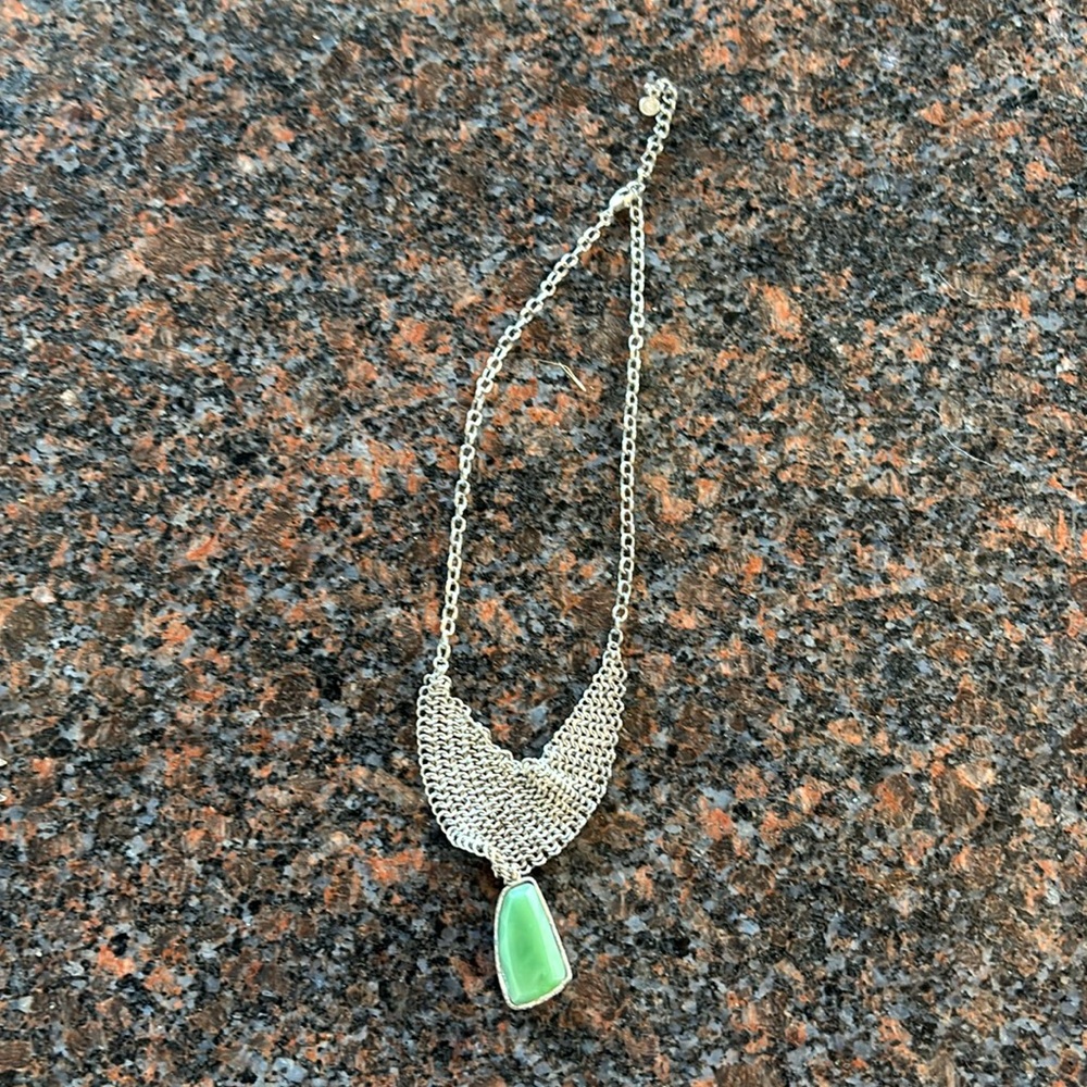 TINT fashion necklace
